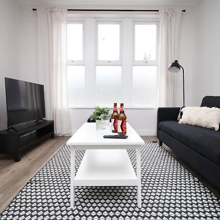 Large 5 Bedroom House - Harlequin Gardens By Ty Sa 卡迪夫 外观 照片